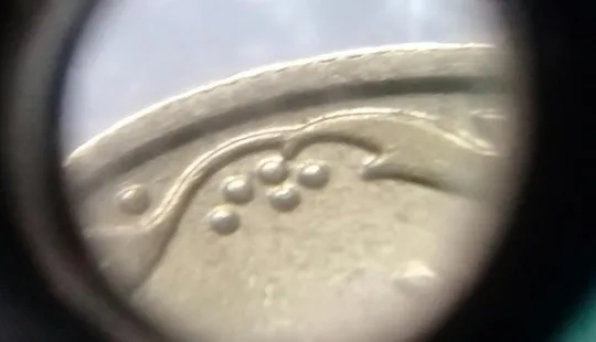 (3731) 10 копійок 2010 слід гурта на канті реверса зліва (10 копеек 2010 брак) Де купити