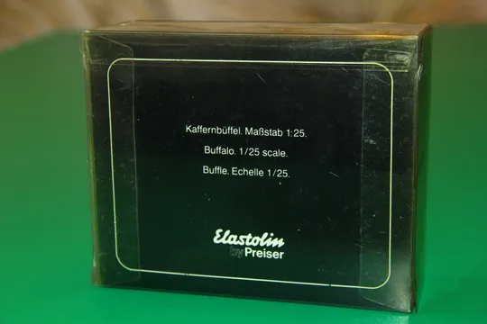 БИК БУЙВОЛ № 47540 ELASTOLIN PREISER ФРН в упаковці  МАСШТАБ 1:25 З аукціону
