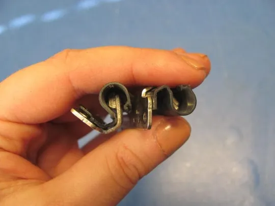 Купити №70-3 петлі кріплення для SONY PCG-41213M VPC5B1B9E оригінал