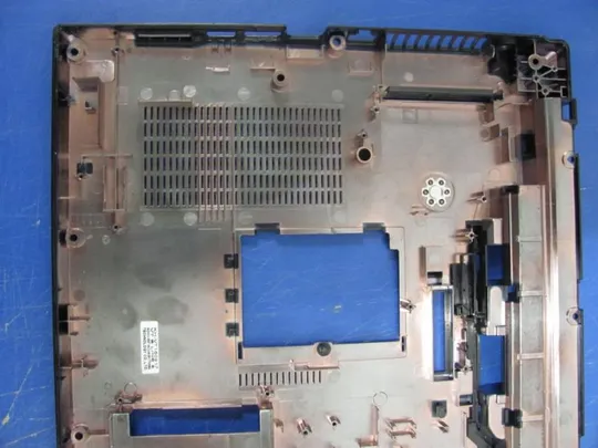 №271-1 Кришка дно піддон корпуса для FUJITSU LIFEBOOK E556 оригінал Інтернет-аукціон