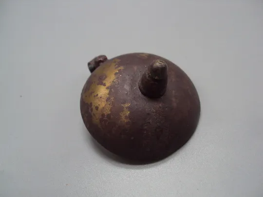 Деталь кришка фрагмент запчасть деталь крышечка латунь №18577 Характеристики