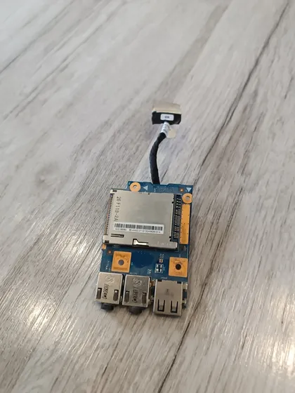 фото, Плата-шлейф USB/Audio/Cardreader ноутбука Lenovo IdeaPad B570 B575 V570