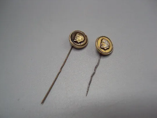 Знак Ленин портрет профиль голова ссср круглый фрачник игла лот 2 шт №17664 Ціна