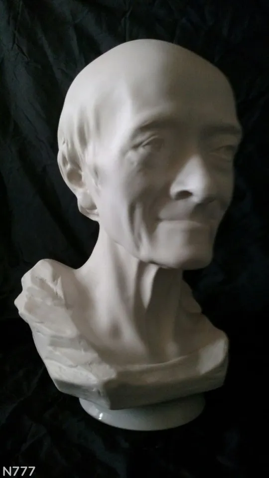 Гіпсовий бюст Вольтер Продаж