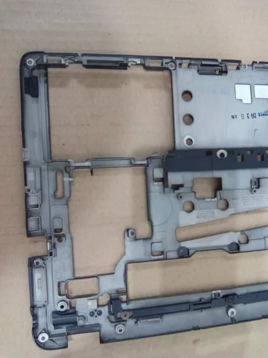 №351-5 Кришка дно піддон корпуса 6070B0676404 779684-001 для HP Probook 840 G2 оригінал З аукціону