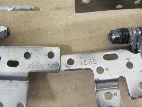 527-9 петлі для Asus F555Q X555L A555 X554 X555 R556 K555 F555 оригінал Де купити