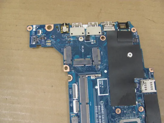 841-8 материнська плата HDB42 LA-L591P SRLWY  I5-1245U для  Dell Latitude 5430  оригінал Продаж