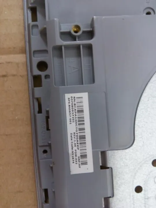 №304-2 корпус 6070B0937201 840657-001 для HP Probook 640 G2 645 G2 оригінал З аукціону