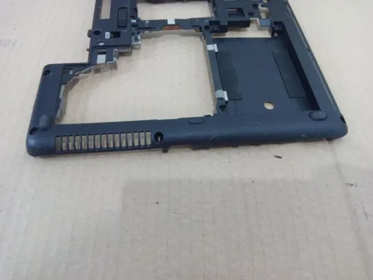 номер0095-20 Кришка дно піддон корпуса 6070B0686301 738692-001 для HP probook 650 655 G1 нижня кришка Bottom корито нижня частина корпусу оригінал З аукціону