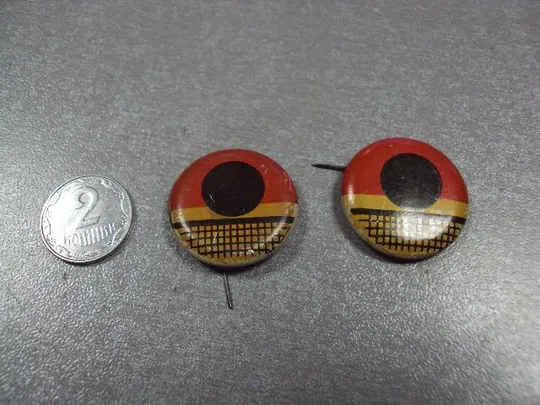 знак круглый мяч сетка прибалтийская серия лот 2 шт №2246 Ціна