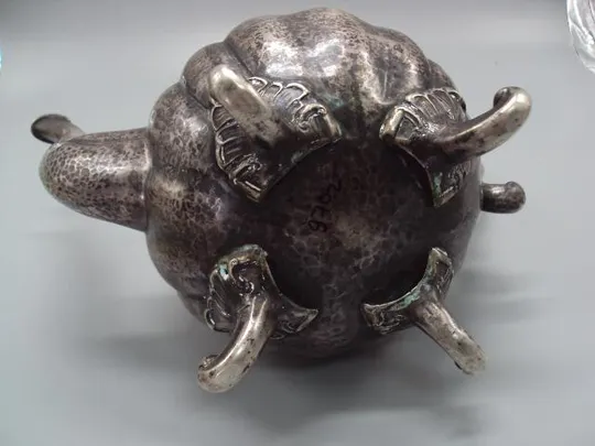 Чайник заварник серебро 800 проба вес 966 грамм высота 21,5 см, с крышкой 26 см №13662 Де купити