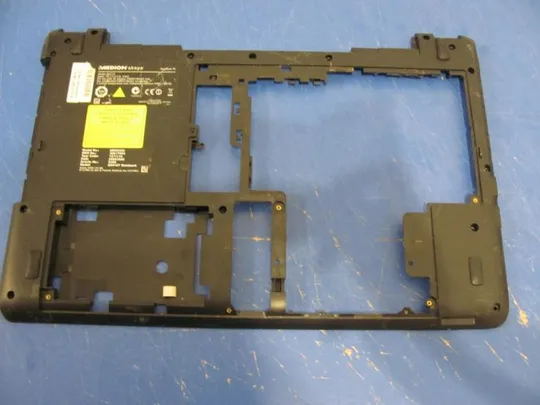 №235-7 Кришка дно піддон корпуса 13N0-1BA0611 для Medion Akoya E6412T оригінал Ціна