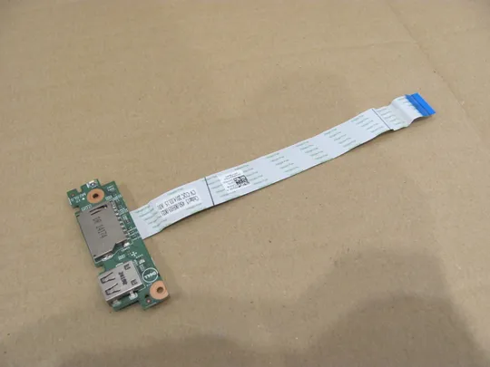 Купити 431-8 плата USB CARD READER 0XP600 450.00H03.0021 для  Dell Inspiron 15 3000 3541 3542 3543 оригінал