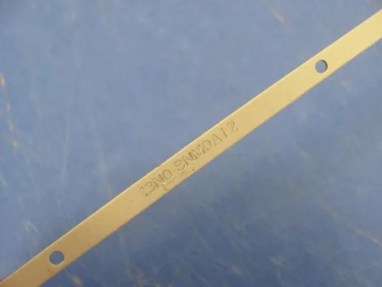 №29-7 кріплення з петлями 13N0-BNM0B12 для MEDION AKOYA P7632 DNS C17A оригінал Де купити