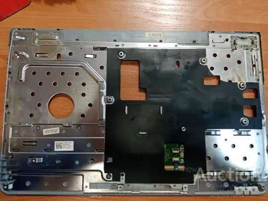 Купити Dell inspiron N5010 5010-6135 топкейс часть под клавиатурой cn-0x01gp