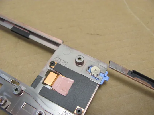 номер1001-7 кріплення Фіксатор Скоби Закріплювач Механізм з'єднання fastening корпусу 0V95GK AP30P000200  для Dell Precision 7750 7760 оригінал Продаж