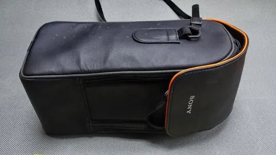 Оригинал кейс футляр чехол SONY для телеобъективов 70-200mm/2.8 размеры 250x100x90mm З аукціону