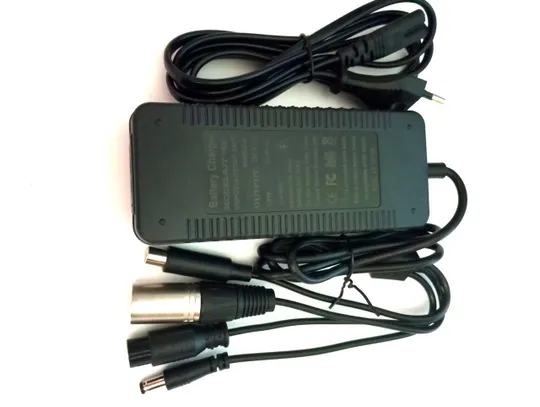 Зарядний пристрій для заряджання електричного скутера Xiaomi M365 36V 2A Charger  4pin Ціна