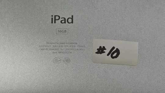 Планшет #10 алюминиевый 16Gb Apple iPad 1 Wi-Fi - Model A1219 яркий IPS дисплей Де купити