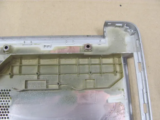 657-7 Кришка дно піддон корпуса L49982-001  для HP 250 255 256 258 G7 15-DA 15-DB 15-DR оригінал Недорого