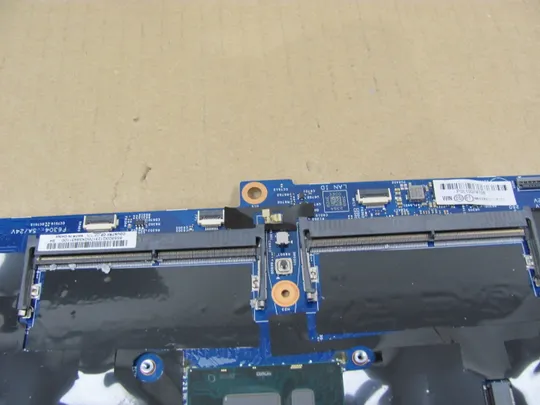 736-9 материнська плата SR3L9 i5-8350U 448.0CW07.0011  для Lenovo Thinkpad T580 P52S  оригінал Продаж