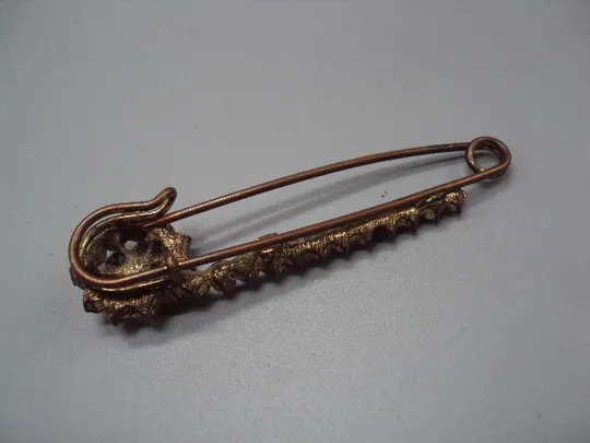 Бижутерия брошка булавка брошь с разноцветными вставками цветок 7,8см (нет несколько вставок) №15549 Де купити