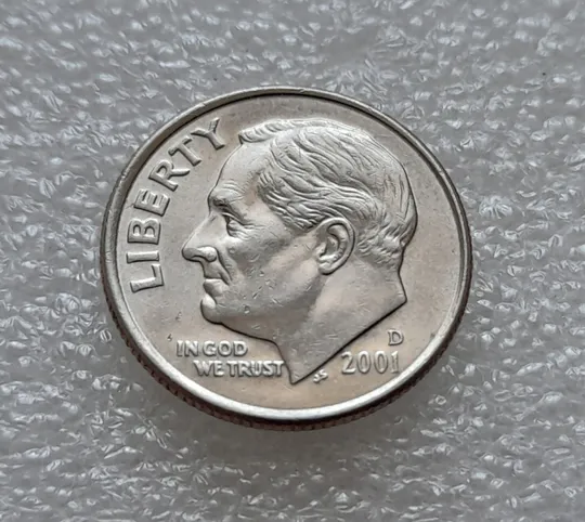 Купити (8097 ря) 1 дайм 2001 D США (10 центів 2001)