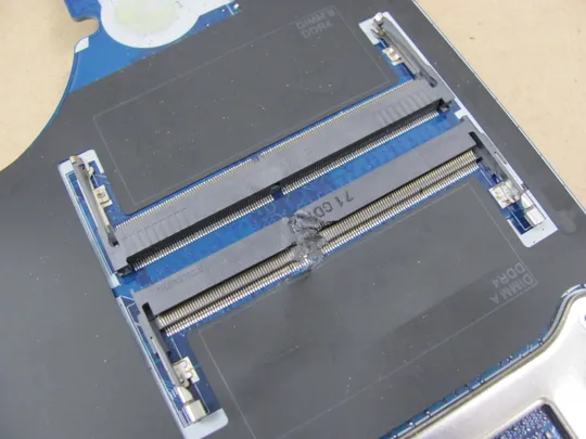 634-5 материнська плата SR2FU i7-6820HQ AAPA0 LA-C541P для Dell Precision 7510 P53F  оригінал Характеристики