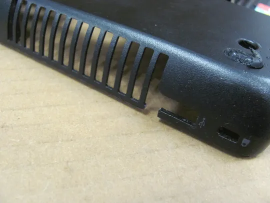 798-3 Кришка дно піддон корпуса AM0TJ000400 734279-001  для HP Zbook 15 G2  оригінал На торгах