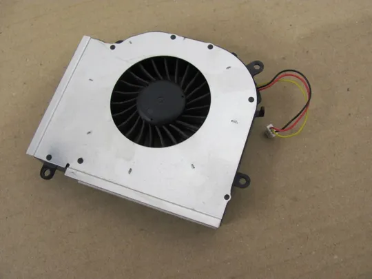 Купити 522-8 Вентилятор (кулер, FAN) E330800050F0500 для TERRA 1772 MSI GX740 MS-1727 оригінал