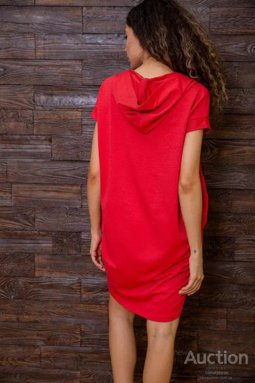 Летнее платье-туника, красного цвета с принтом, 167R1-8 Продаж