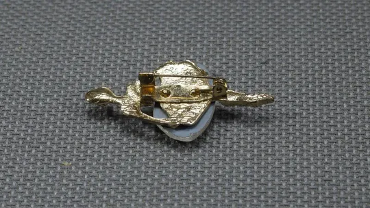 Брошка Балерина жовтий метал прозоре скло Китай біжутерія Вживане Інтернет-аукціон