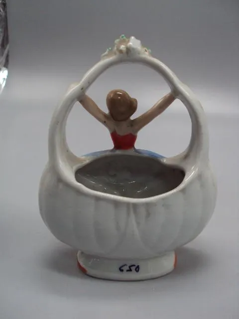 Карандашница фарфор фигура Германия девочка и вазочка высота 11,5 см (склейка руки) №13712 Характеристики