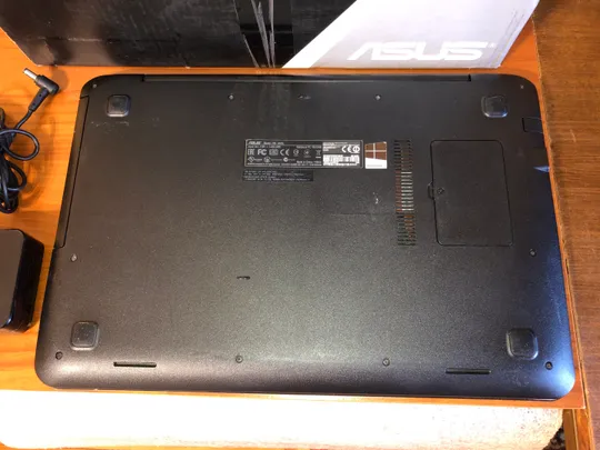 Купити Ноутбук Asus A556LJ i3-4005U/8gb/HDD 1TB/Intel HD+GF920M/3 години