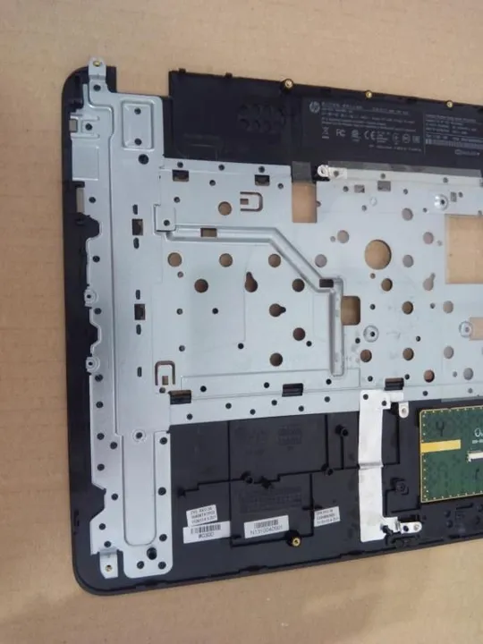 номер0134-12 панель палмрест та тачпад EAR680030D0 36R68TATPC0 для HP Pavilion 17 17-E оригінал Продаж
