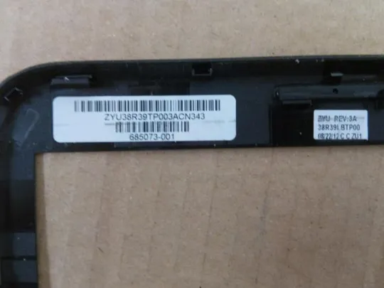 №338-4 рамка матриці 685073-001 38R39LBTP00 для HP G7 2000 оригінал Де купити