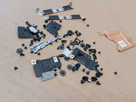 номер1051-16 комплектуюче кріплення гвинти  для Dell  Dell XPS 9500 9510 Precison 15 5550 5560 5570  оригінал Де купити