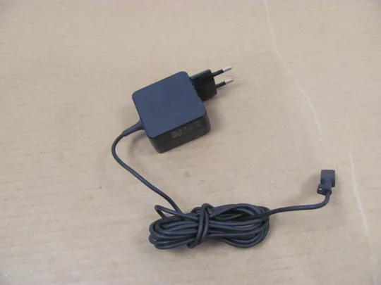 Блок живлення Asus AD890026 33W 19V 1.75A M-plug Можливий ОПТ від 10шт ціна договірна! Ціна