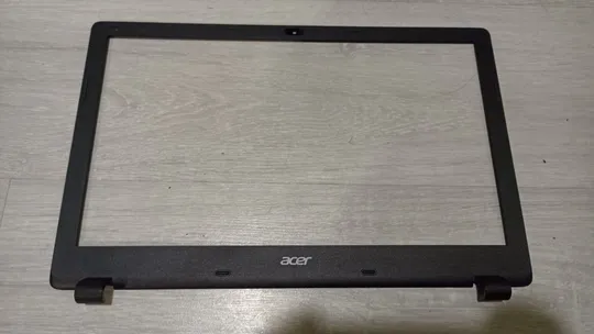 рамка Acer E5-511, E5-521, E5-531, E5-551, E5-551G, E5-571 Ціна