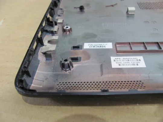 360-1 Кришка дно піддон корпуса 924915-001  AP2040009W0 для  HP 15-BR 15-BW 15-BS 250 G6 255 G6 оригінал Характеристики