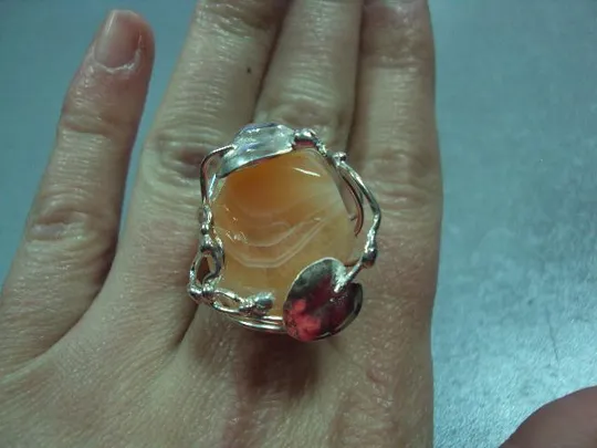 Кольцо сердолик листочки листья авторская работа серебро 925 проба Украина 14,53 г 18 р №11915 Продаж