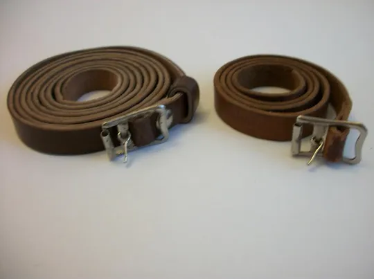 2-Два Ремешка, 110-см и 50-см, Ремешок к Фототехнике СССР, кожаные, отличные-крепкие З аукціону