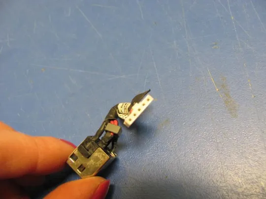 №303-6 роз&#039;єм живлення 0WP5YF для DELL LATITUDE E5570 5570 оригінал З аукціону