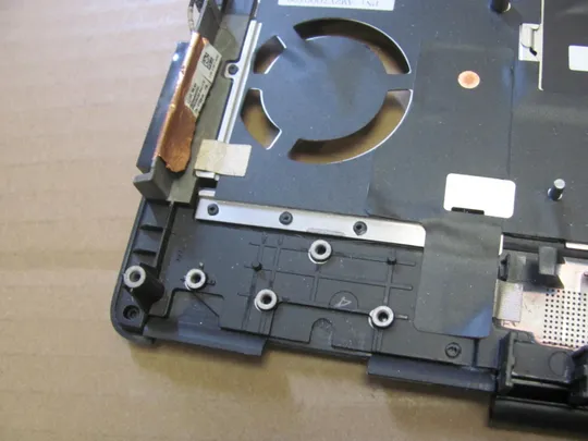 номер0973-1 кришка панель корпус топкейс палмрест AP2V7000502 0VN1PF  для Dell Precision 7550 7560  оригінал Недорого