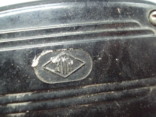 Ручной фонарик ЗИП жук ссср длина 13 см не рабочий (сломана 1 шестерня) №15667 Характеристики