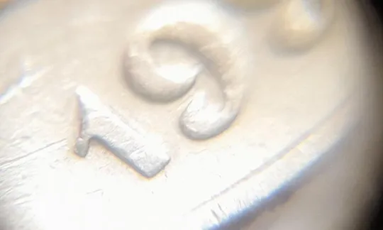 Купити (3128) 50 копійок 1994 1.2АЕк здвоєння дати на аверсі, двійний удар (50 копеек 1994 1.2АЕк брак)