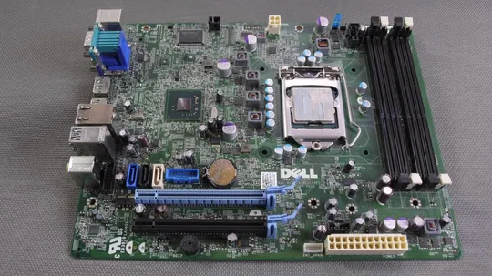 материнская плата DELL Optiplex 7010 Core i5 i7+ Intel Xeon/DDR3/PCI-e/SATA 3.0 microATX Ціна