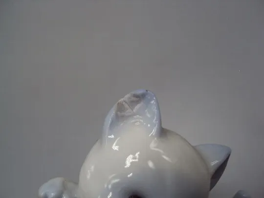 Фигура фарфор статуэтка котенок миниатюра котик Германия кот высота 4,7 см под реставрацию №13720 Продаж