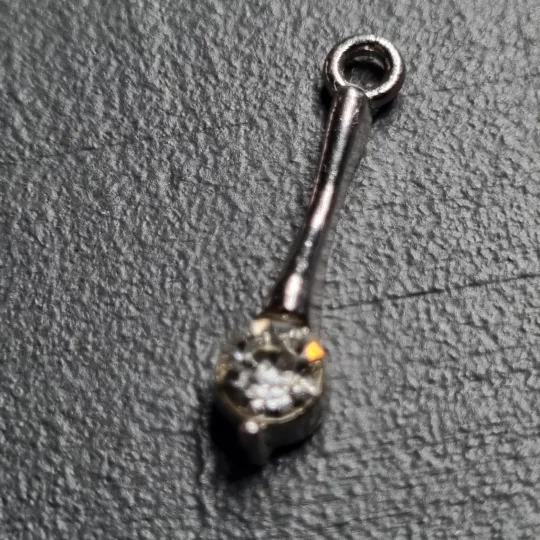 Купити Декоративних підвісках для браслетів або ланцюжків