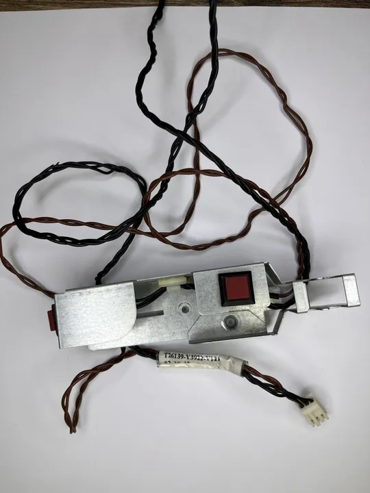 Fujitsu Primergy Power Button T26139-Y3922-V121 Ціна